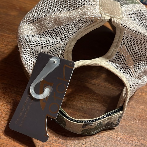 Notch adjustable camo ponytail women’s baseball cap - Picture 7 of 9